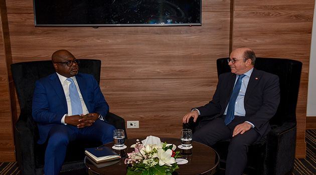 وزير السياحة يتباحث مع نظيره الكونغولي سبل تطوير التعاون ودعم الربط الجوي