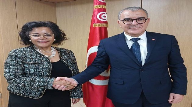 وزير الإقتصاد يجتمع بالمديرة التنفيذية لوكالة الإتحاد الافريقي للتنمية