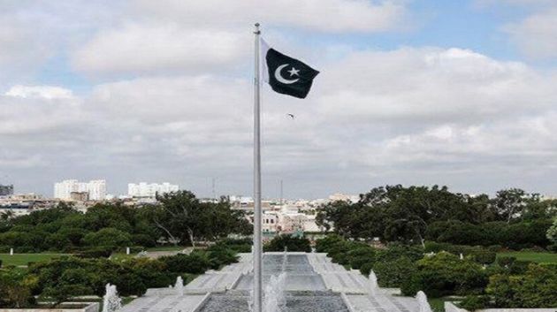 باكستان تغلق مجالها الجوي لمدة 24 ساعة