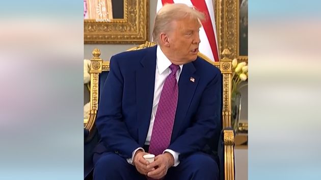 استقبال رسمي 'لافت' لترامب في السعودية.. و'القهوة' تثير الجدل ! (فيديو)