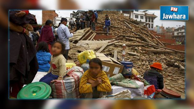 ارتفاع عدد ضحايا زلزال نيبال إلى 3218 شخصا
