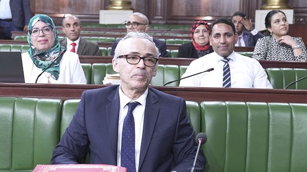 وزير الشؤون الإجتماعية: 'الإستقرار الإجتماعي لن يتحقّق بعقود محدّدة المدّة في مواطن عمل قارّة'