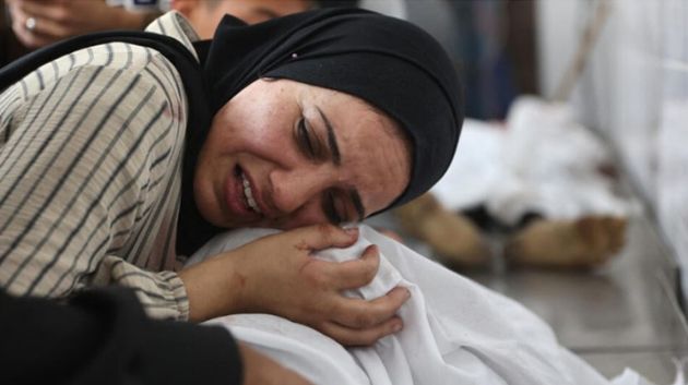 أثناء عملها.. طبيبة فلسطينية تُفاجأ بجثث أطفالها الـ9