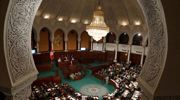 النواب يناقشون اتفاقية قرض لتوسيع الطريق رقم 20 بولاية قبلي