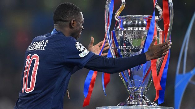 عثمان ديمبلي يتوج بجائزة أفضل لاعب في دوري أبطال أوروبا