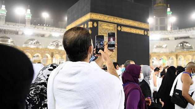 السعودية تمنع التصوير ورفع الأعلام السياسية والمذهبية في المشاعر المقدسة
