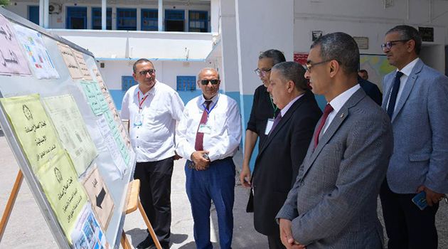 وزير التربية يتابع سير العمل بمركزي إصلاح امتحان البكالوريا بولاية سوسة