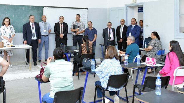 وزير التربية يعاين ظروف عملية إصلاح اختبارات البكالوريا
