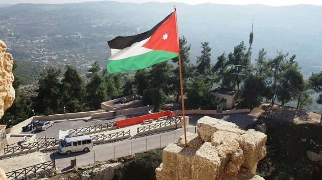 الأردن يُعيد فتح مجاله الجوي 