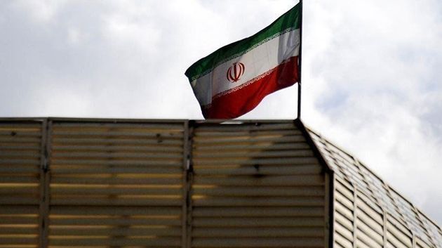 إيران: اعتقال 5 أشخاص بتهمة التخابر مع الموساد