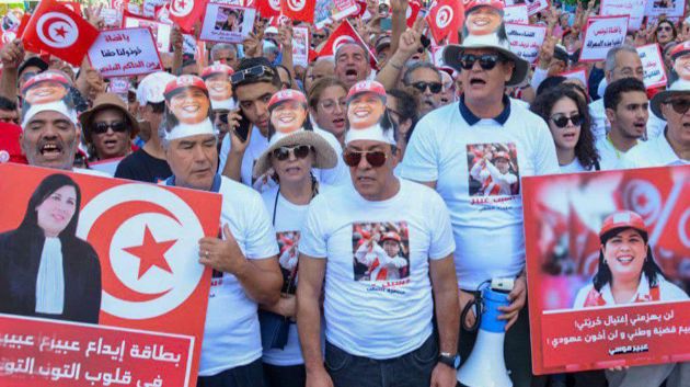 تضامنا مع عبير موسي.. قافلة للحزب الدستوري الحر نحو سجن بلِّي بنابل