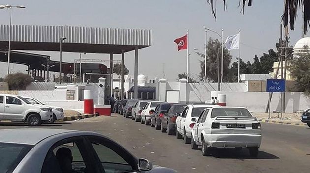 إرتفاع كبير في عدد اللّيبيين الوافدين إلى الأراضي التونسية على مستوى معبر رأس الجدير