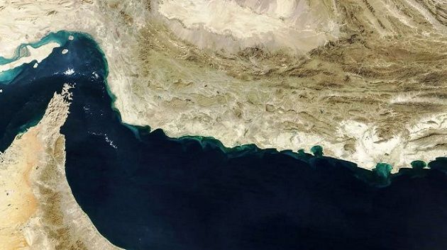 البرلمان الإيراني يقرّر إغلاق مضيق هرمز