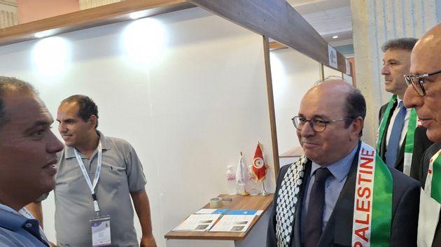 وزير السياحة : تعزيز الربط الجوي مع عدد من الدول العربية ‎
