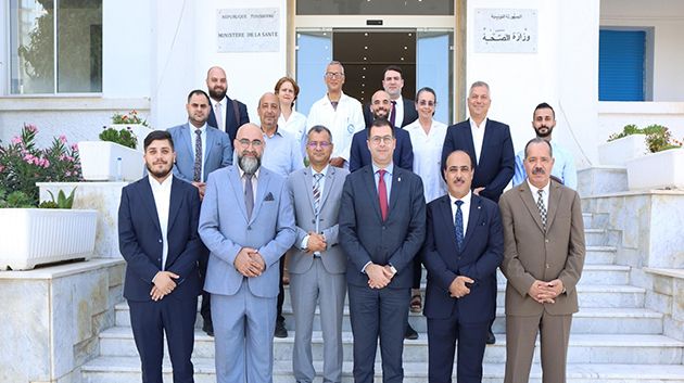 جلسة عمل بوزارة الصحة لدعم المنظومة الصحّية الفلسطينية