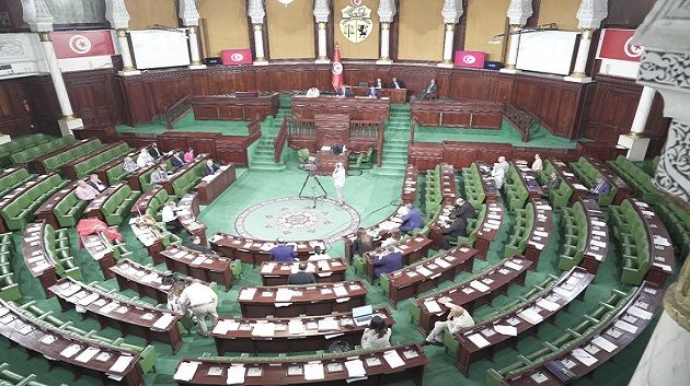 البرلمان يشرع في مناقشة مشروع قانون يتعلّق بالحماية المدنية