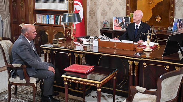 رئيس الدولة لوزير النقل : 'تونس لن تُفرّط في مؤسّساتها ومنشآتها العمومية'