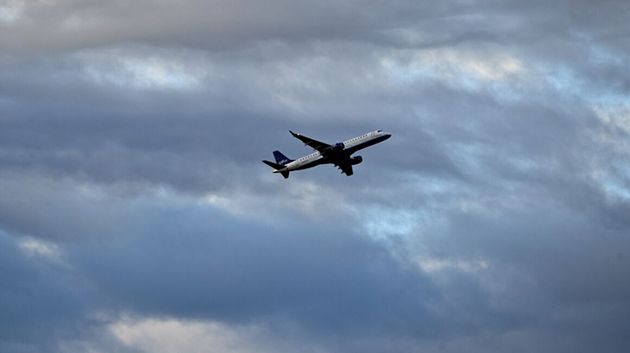فقدان طائرة ركاب روسية على متنها نحو 50 شخصا