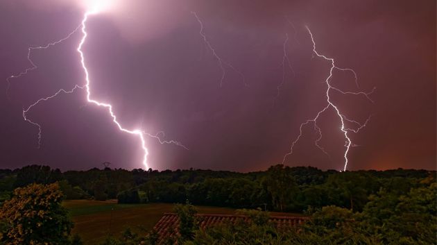 الليلة القادمة.. خلايا رعدية محلية مع أمطار بالشمال والوسط الغربي 