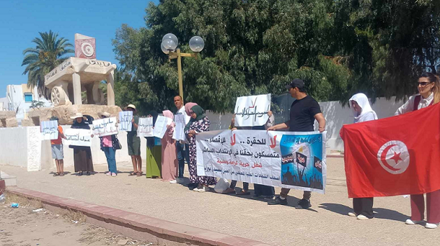 سيدي بوزيد: وقفة احتجاجية ومسيرة للعاطلين عن العمل ممن طالت بطالتهم للمطالبة بالإنتداب