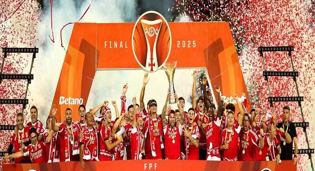 السوبر البرتغالي: بنفيكا يحرز اللقب على حساب سبورتينغ لشبونة