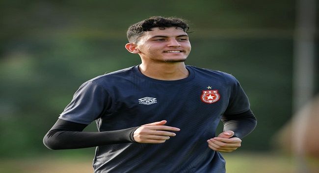 أنس الخرداني يمضي مع نادي معيذر القطري