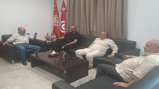 الطبوبي يستقبل نقيب الصحفيين 