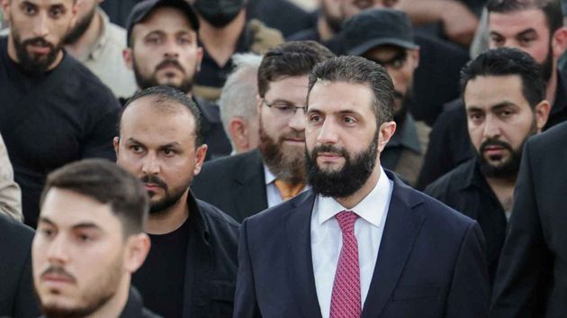 سيناتور أمريكي يبحث مع الشّرع انضمام سوريا الى اتفاق التطبيع