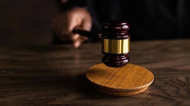 إحالة القاضي المعفى مراد المسعودي على أنظار المحكمة الابتدائية وإيداعه السجن