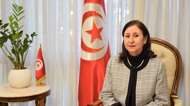 رئيسة الحكومة: المحادثات متقدمة من اجل بعث خط جوي مباشر بين تونس ودوالا