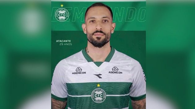  نادي كوريتيبا البرازيلي يتعاقده مع رودريغو رودريغاز