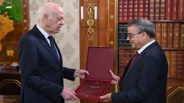 محافظ البنك المركزي: الاقتصاد التونسي طّور نسبيا قدرة على الصمود