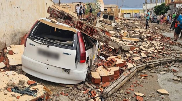 سيدي بوزيد.. أضرار كبيرة اثر عاصفة رعدية (فيديو)