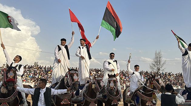 سيدي بوزيد.. افتتاح فعاليات الدورة 32 لمهرجان سيدي علي بن عون الدولي