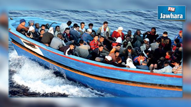  امرأة تضع مولودها على متن قارب لمهاجرين غير شرعيين