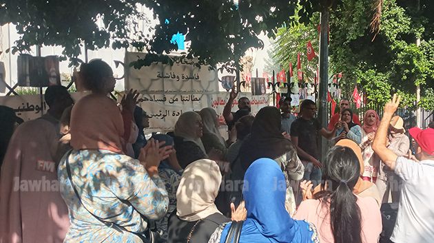 أساتذة سدّ الشغورات من خارج قاعدة البيانات يُطالبون بتسوية وضعيتهم