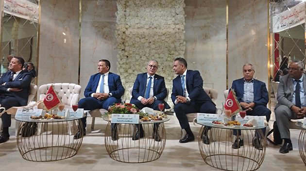 وزير الإقتصاد: 'نمو متوقّع لصادرات قطاع النسيج في 2025 بنسبة 2%'