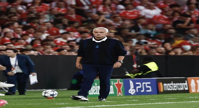 فنربخشة التركي يقيل المدرب جوزيه مورينهو