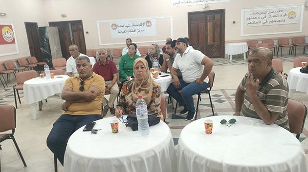 القيروان: الهيئة الإدارية لأسلاك التربية تدعو سلطة الإشراف إلى فتح تفاوض جدي 