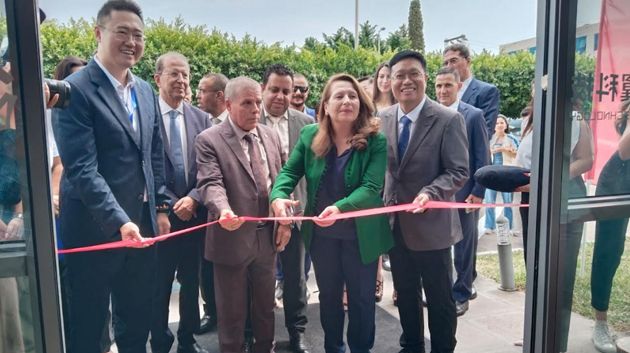 وزيرة الصناعة تفتتح وحدة صينية لصنع كابلات السيارات ببرج السدرية