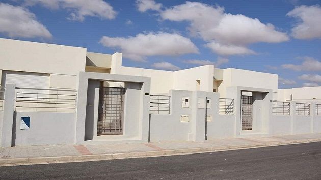 تسليم 29 مسكنا اجتماعيا فرديا لمنظوري مؤسسة فداء بولاية سيدي بوزيد