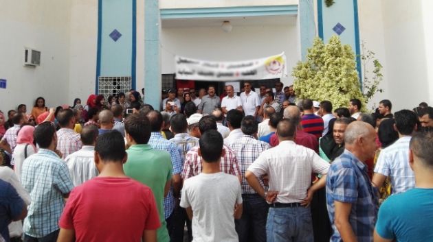 القيروان: تعليق اعتصام الأساتذة‎