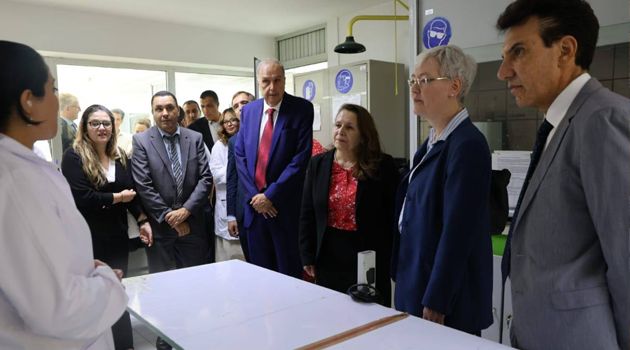 وزيرة الصناعة تعطي إشارة انطلاق تشغيل مصالح مخبرية جديدة عالية الدقة