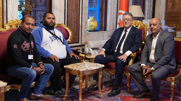 رئيس مجلس نواب الشعب يستقبل ممثّلين عن عمال عدد من شركات المناولة