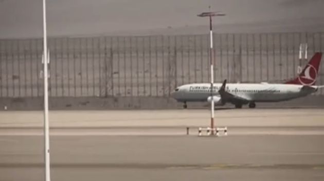 على متنها مُعتقلون تونسيون: الطائرة التركية تغادر نحو اسطنبول (فيديو)