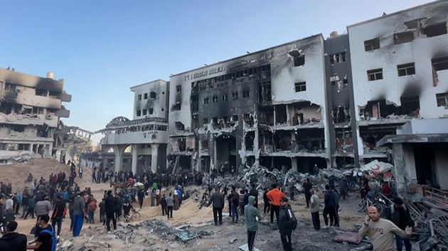 مدير مجمع الشفاء: '4 آلاف يعانون من شلل كامل ولا يجدون العلاج'