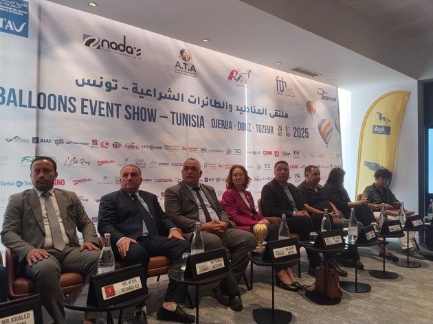 تظاهرة المناطيد والطائرات الشراعية من 24 اكتوبر الى 1 نوفمبر 2025 في جربة ودوز وتوزر 