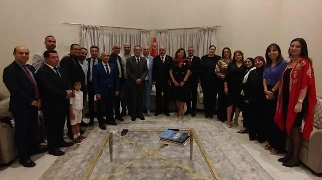 وزير الخارجية يلتقي عدداً من أبناء الجالية التونسية في كينيا