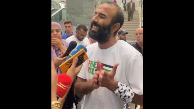 وصول علي كنيس إلى تونس (فيديو) 