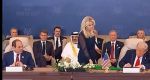 ترامب والسيسي يوقعان وثيقة اتفاق وقف اطلاق النار 